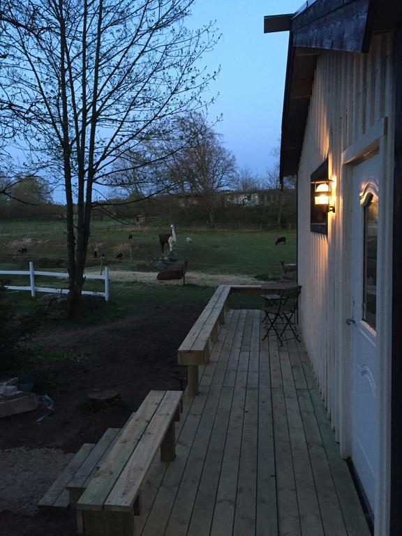 Farm Stay Happy Dogs Ranch Veberöd Esterno foto